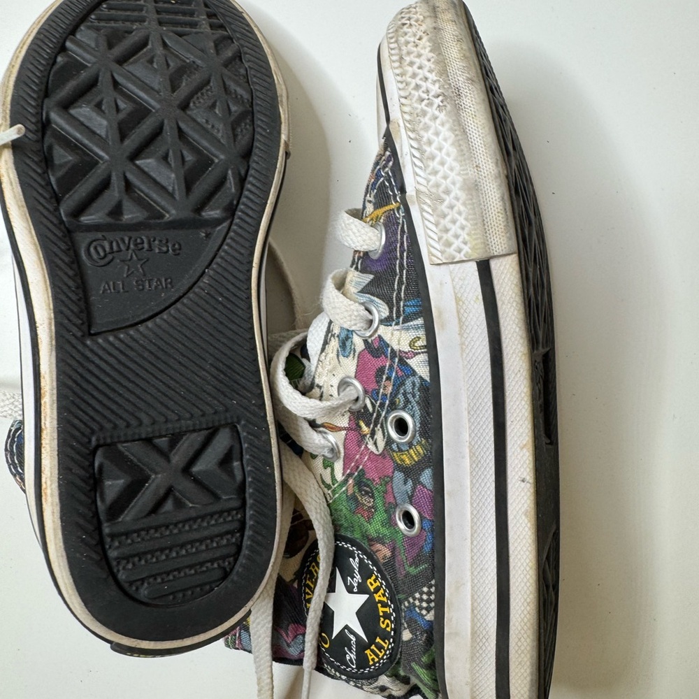 Batman boys high top converse size 11 - Picture 6 of 9